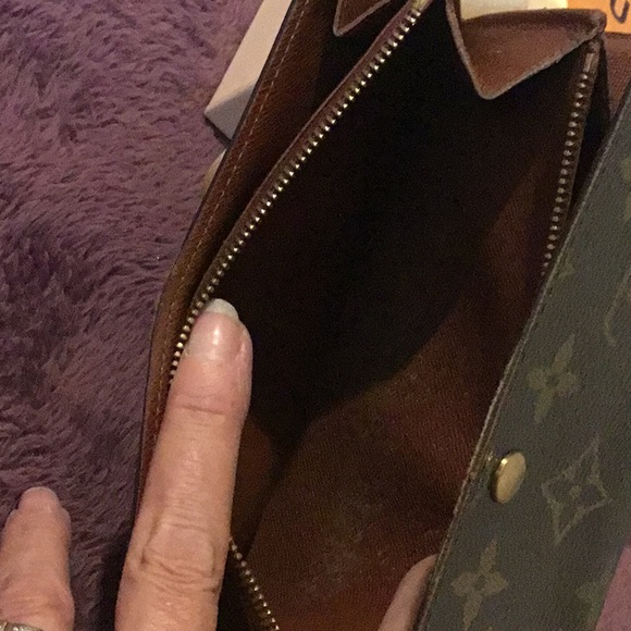 Authentic Louis Vuitton Monogram Porte Montaigne Billets Tresor Sara Long Wallet - Picture 11 of 15